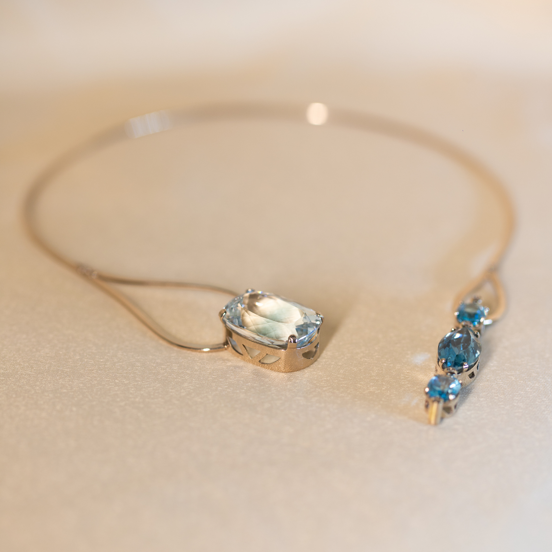 Choker Poseidon
